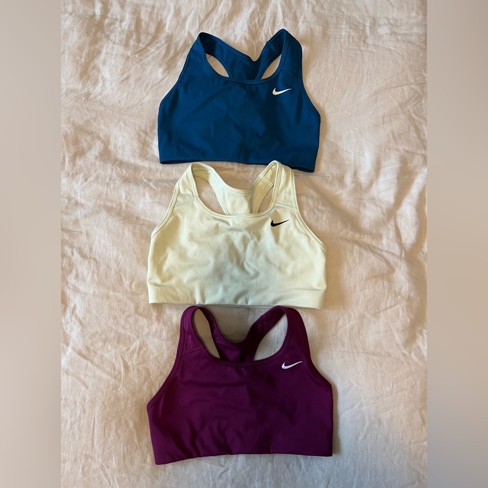 Set of 3 Nike Swoosh Women’s Medium Support Non-Padded Sports Bra Size S